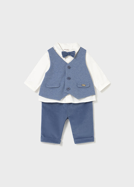 Compl.pantalone,camicia e gil