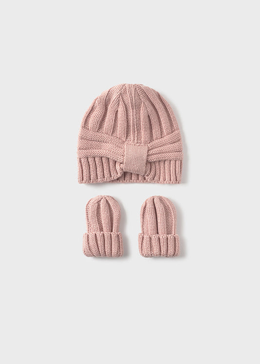 Comp. cappello manopole